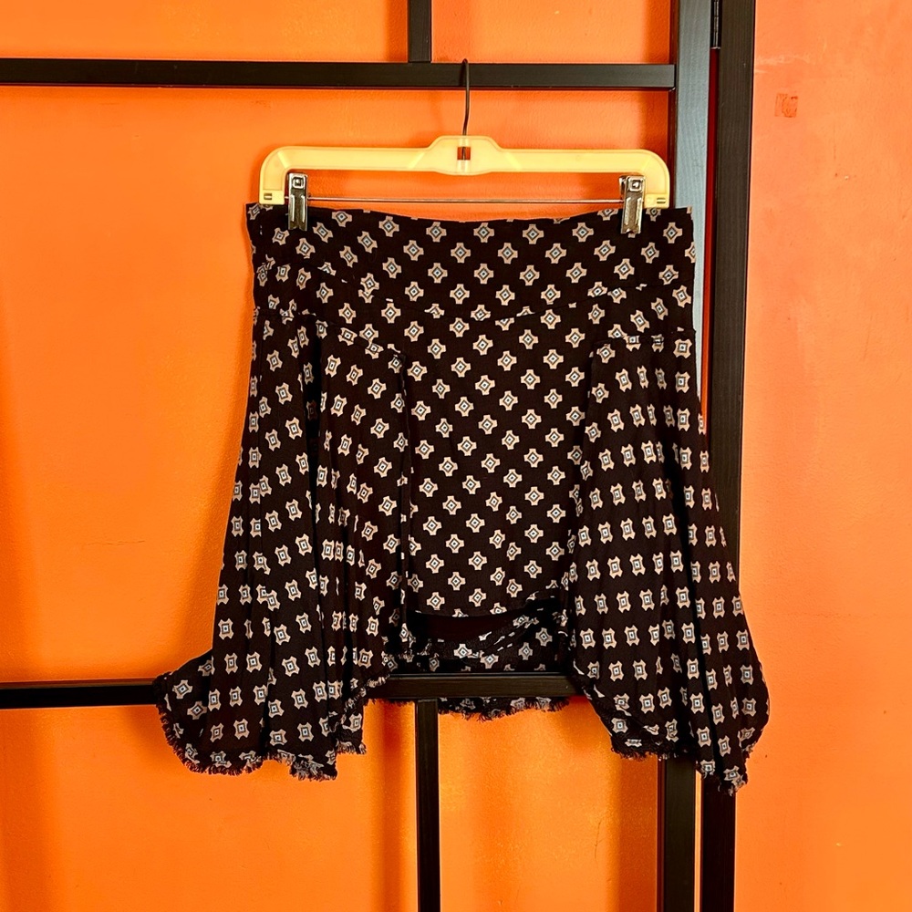 💚💚 5/25💚💚Black Printed Swing Mini Skirt